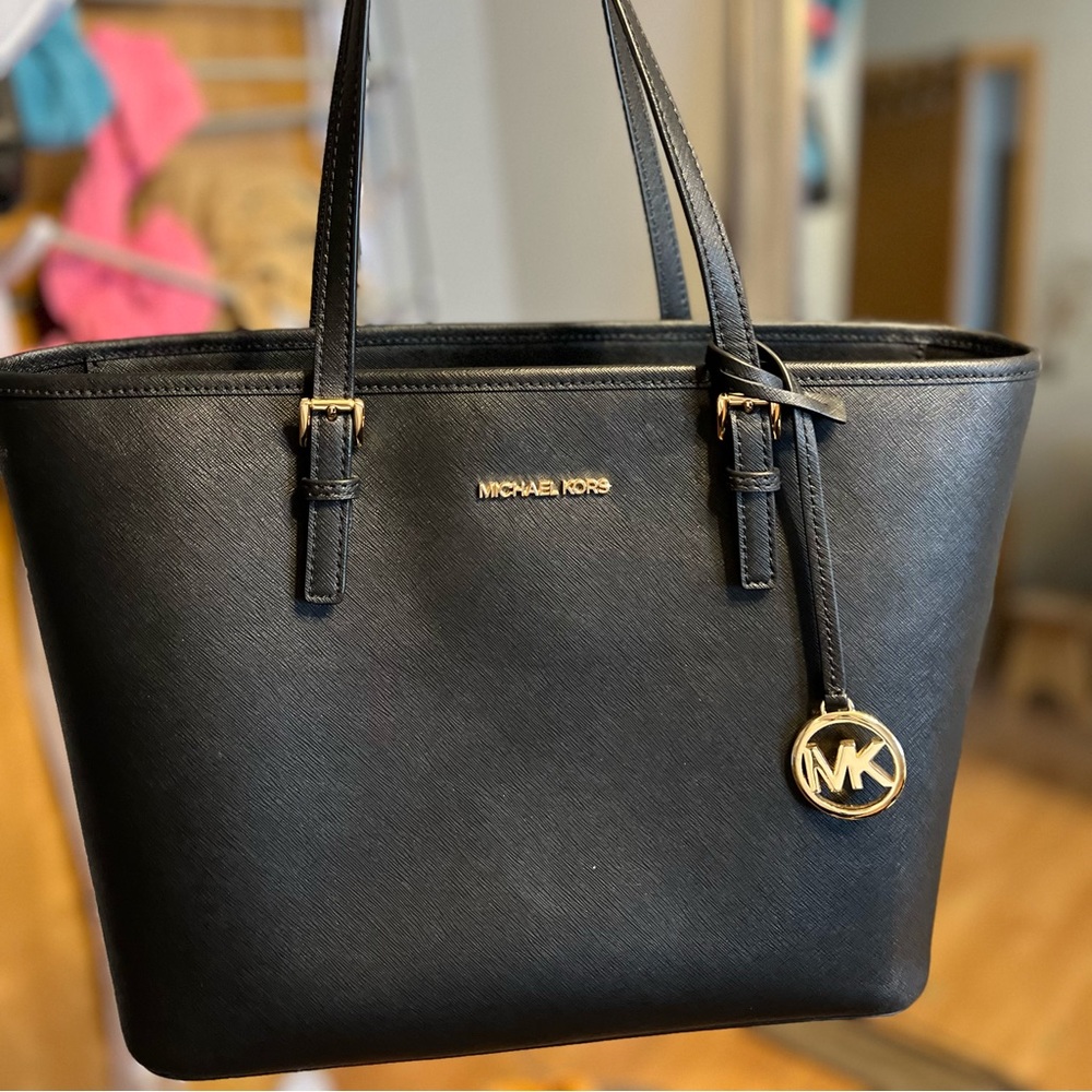 Michael Kors crossbody/ handbags and totes.  Coach totes.  Kate spade handbag